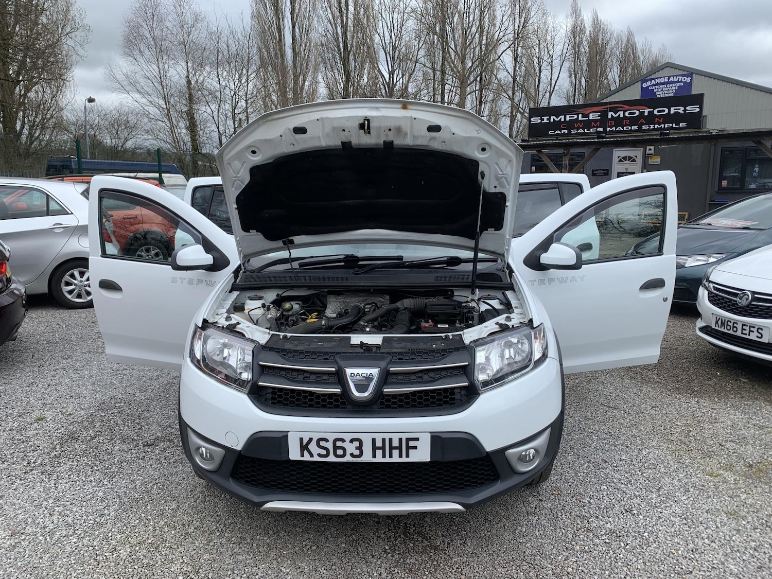 Used Dacia Sandero Stepway 2013 for sale - 77679066: Photo 47