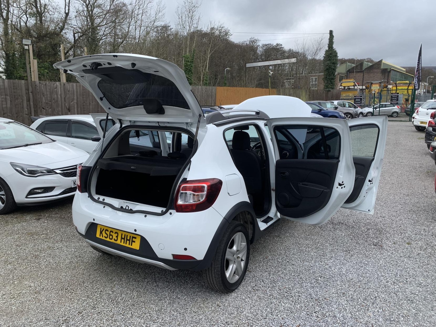 Used Dacia Sandero Stepway 2013 for sale - 77679066: Photo 50