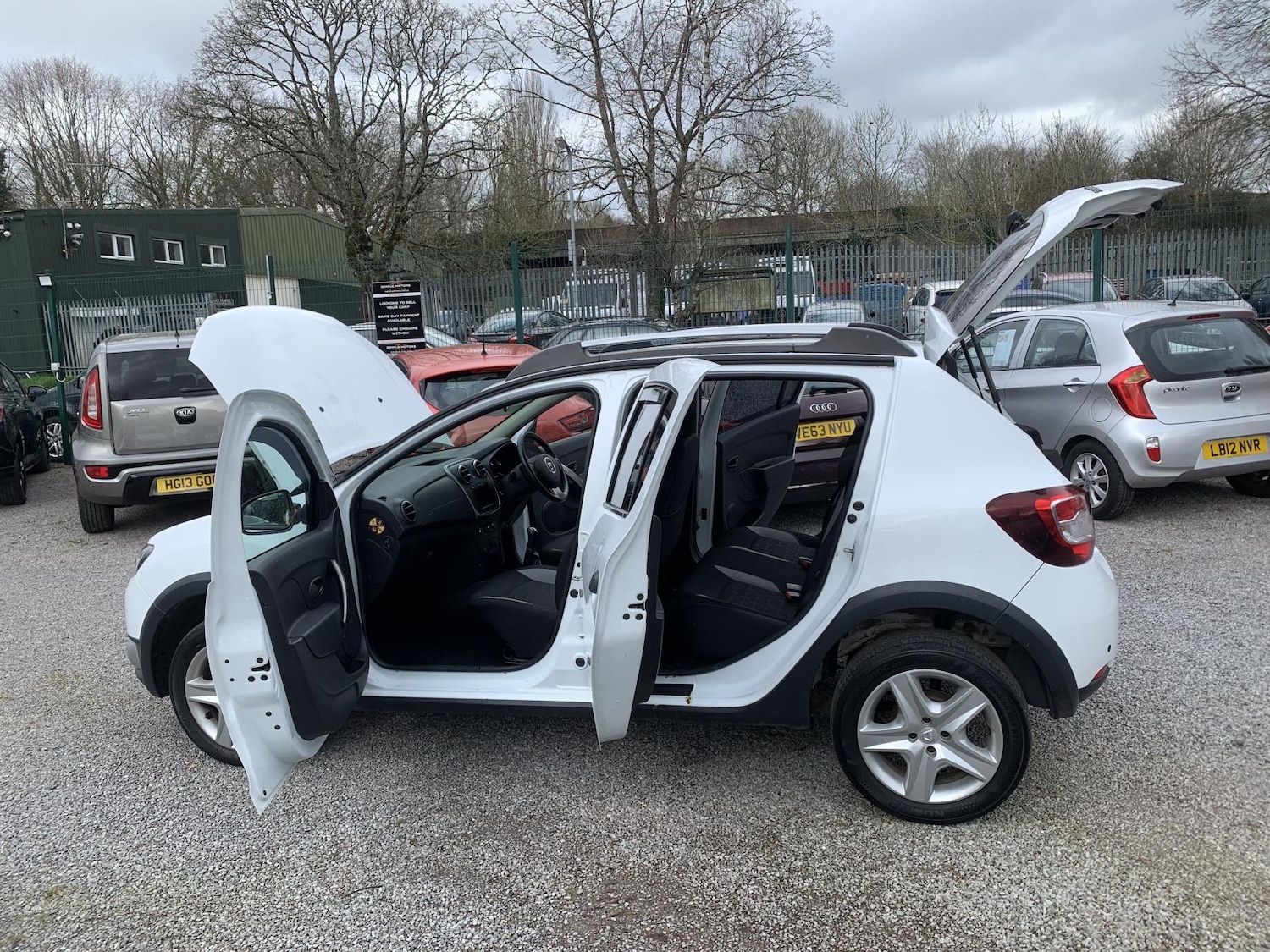 Used Dacia Sandero Stepway 2013 for sale - 77679066: Photo 53