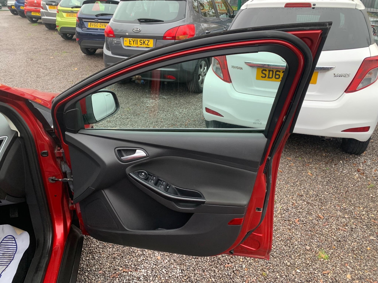 Used Ford Focus 2011 for sale - 76499944: Photo 14