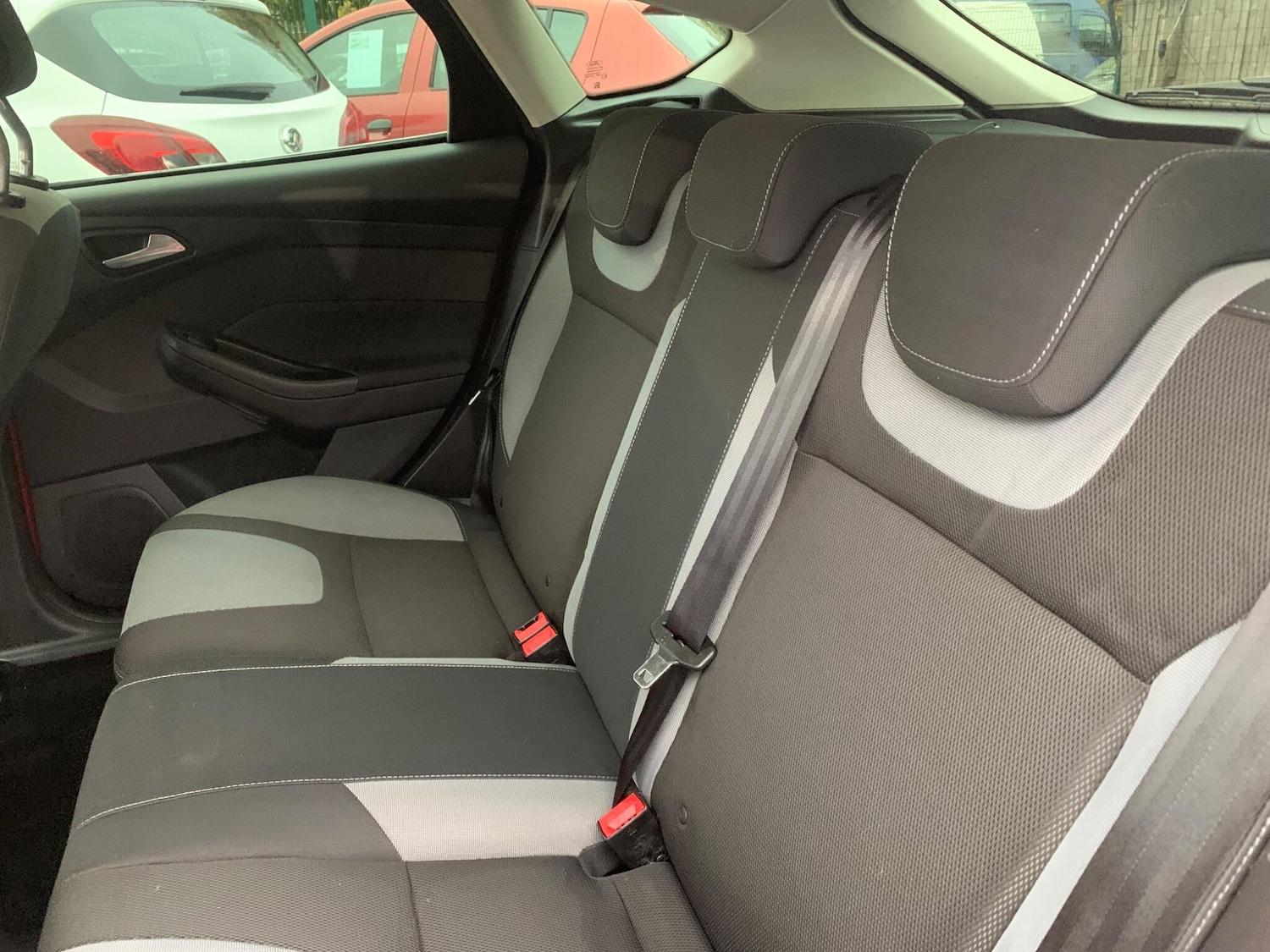 Used Ford Focus 2011 for sale - 76499944: Photo 27