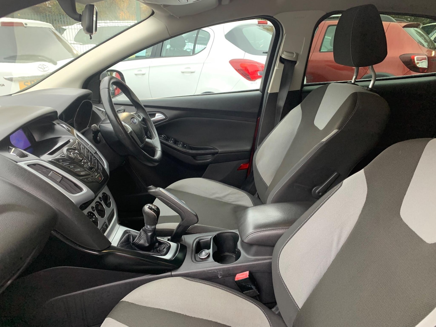 Used Ford Focus 2011 for sale - 76499944: Photo 32