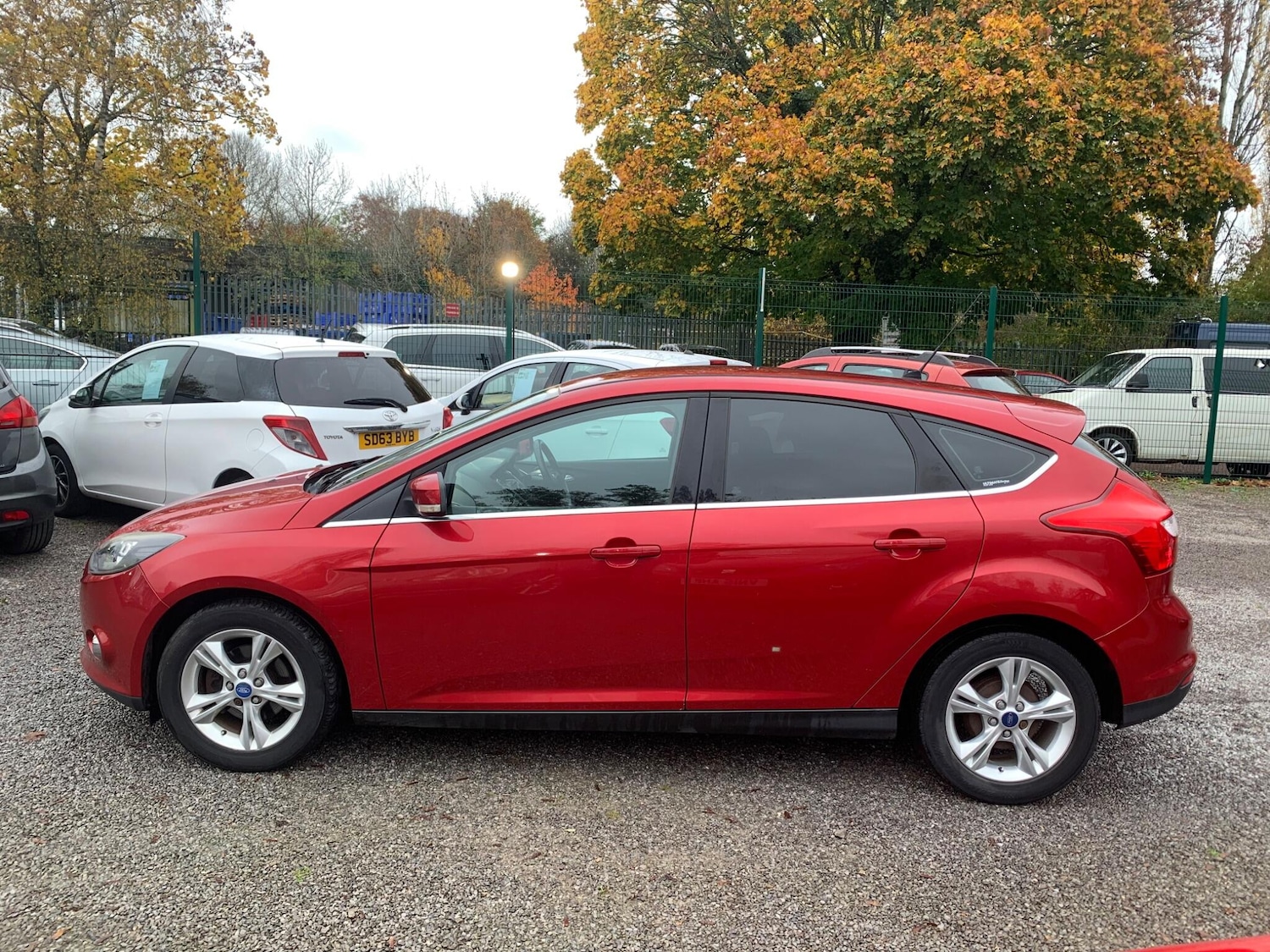 Used Ford Focus 2011 for sale - 76499944: Photo 9