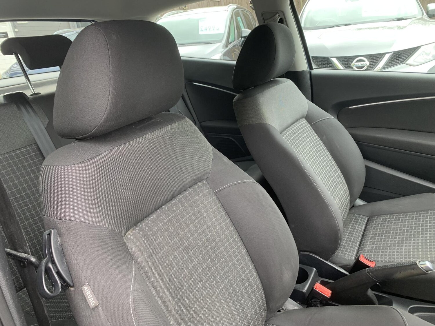 Used Volkswagen Polo 2015 for sale - 78180406: Photo 12