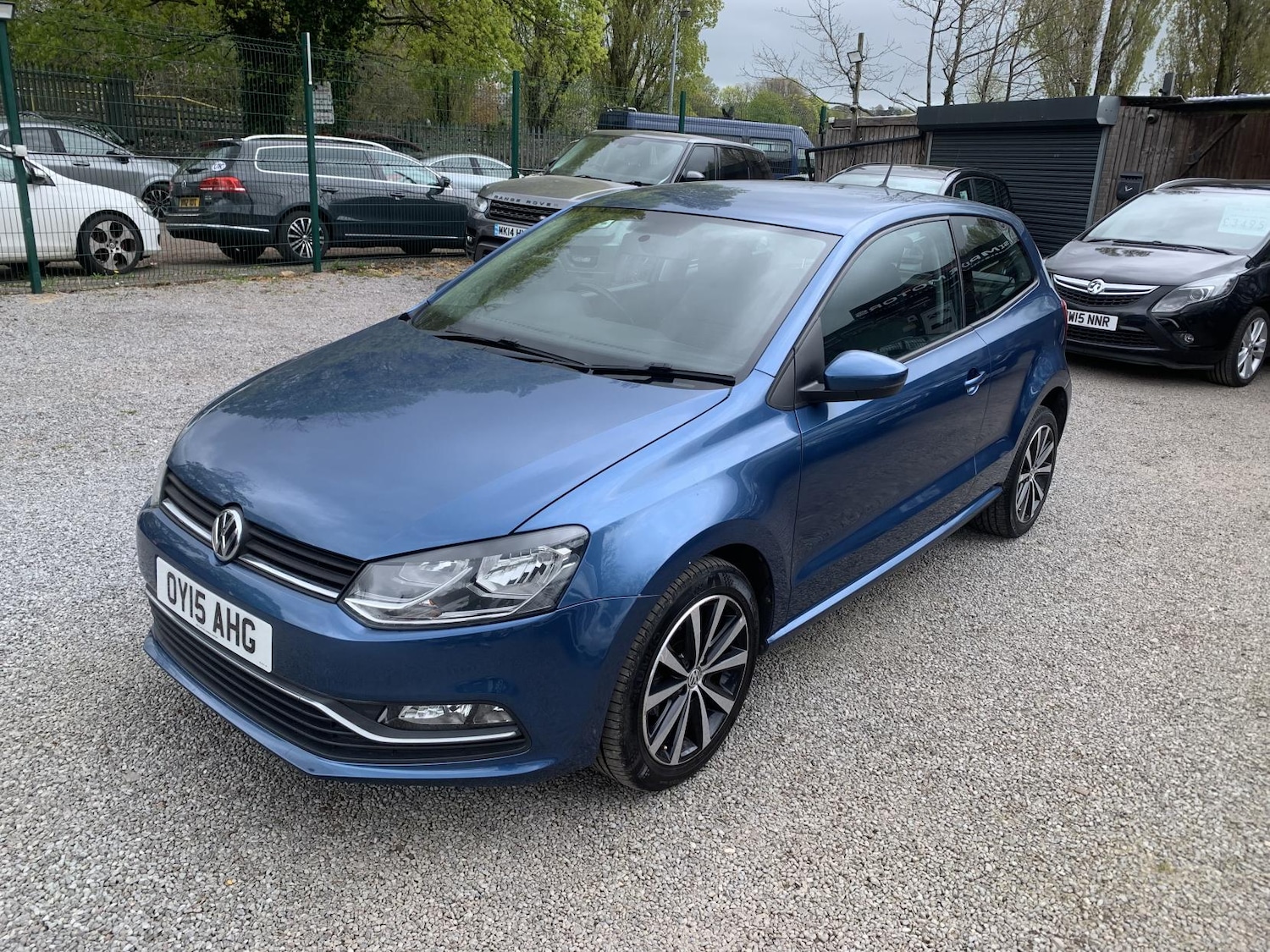 Used Volkswagen Polo 2015 for sale - 78180406: Photo 2