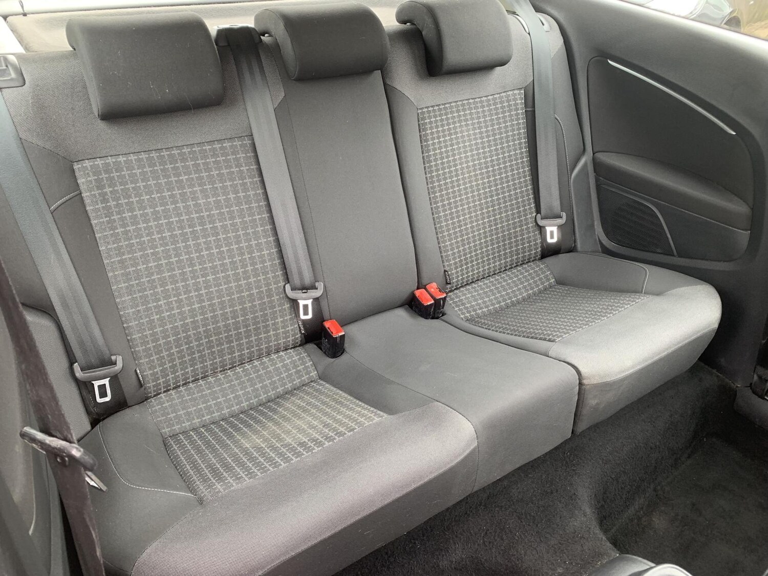 Used Volkswagen Polo 2015 for sale - 78180406: Photo 22