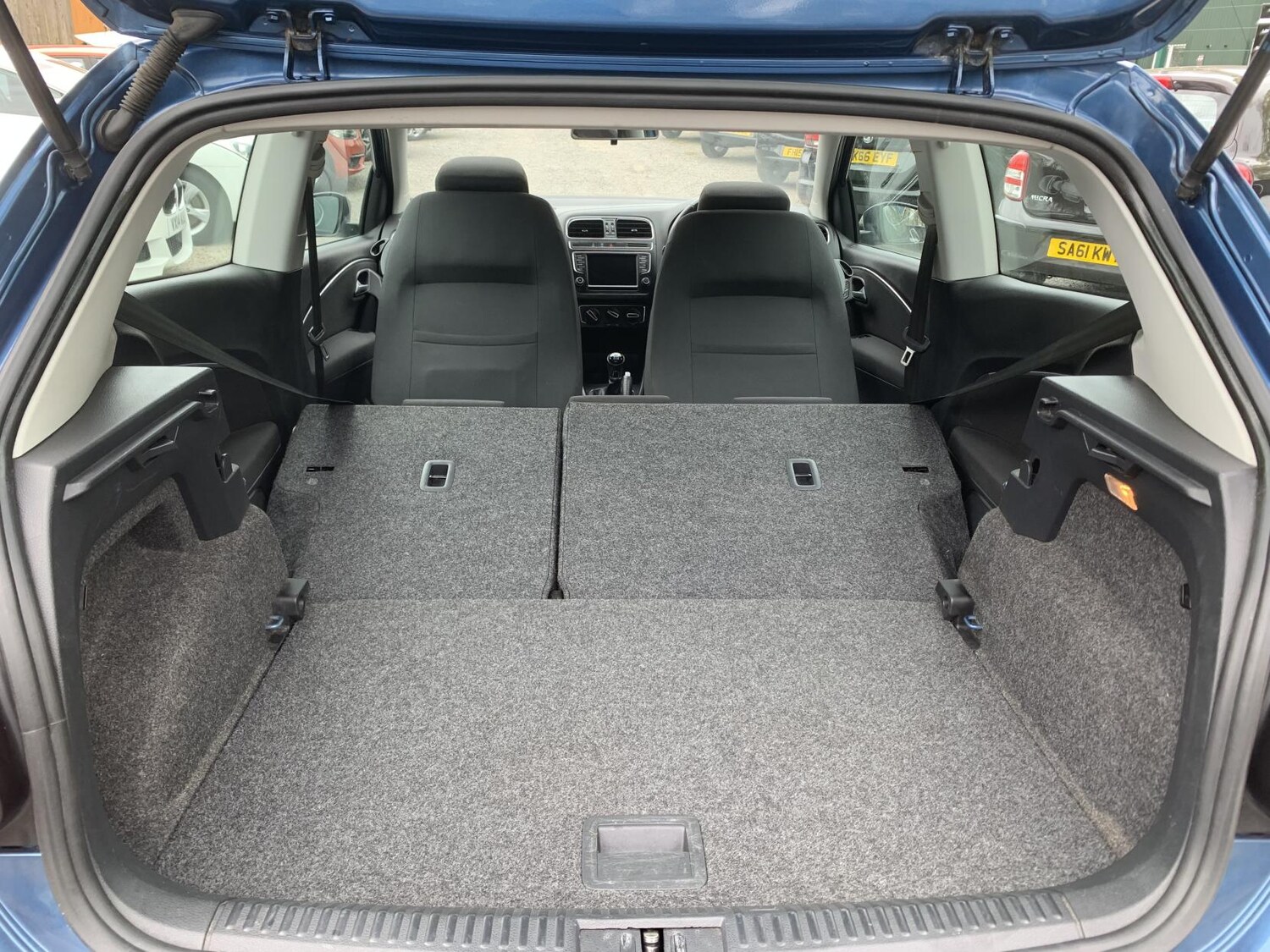 Used Volkswagen Polo 2015 for sale - 78180406: Photo 25