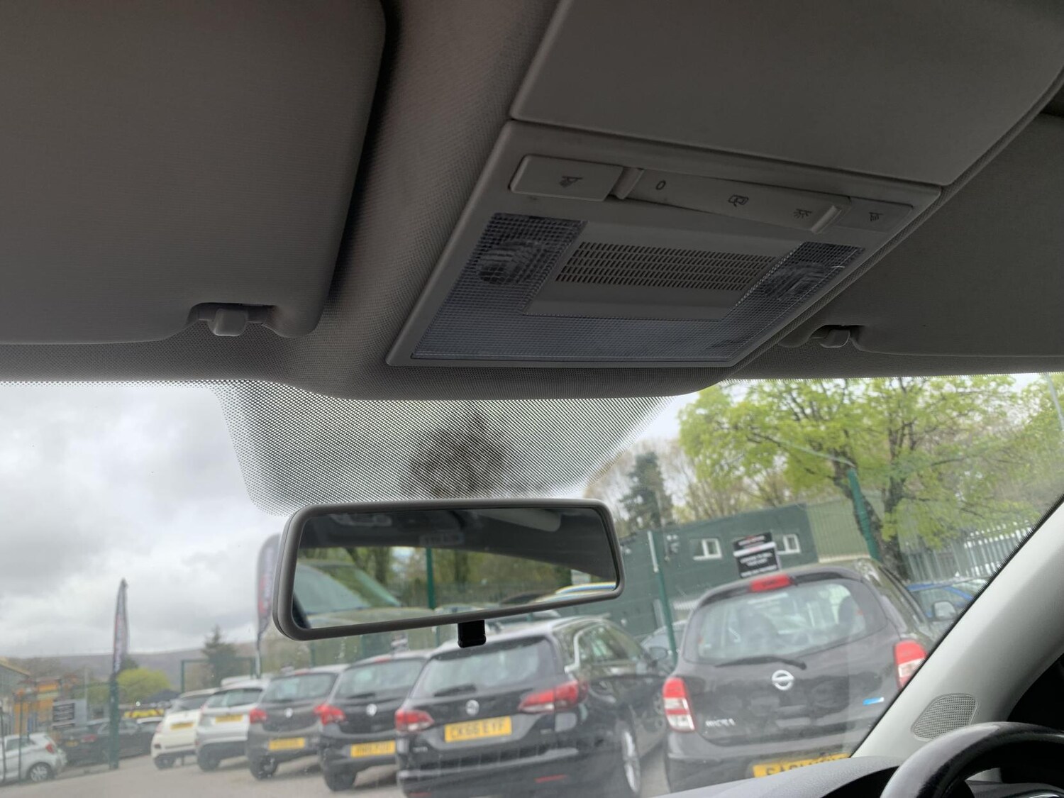 Used Volkswagen Polo 2015 for sale - 78180406: Photo 39