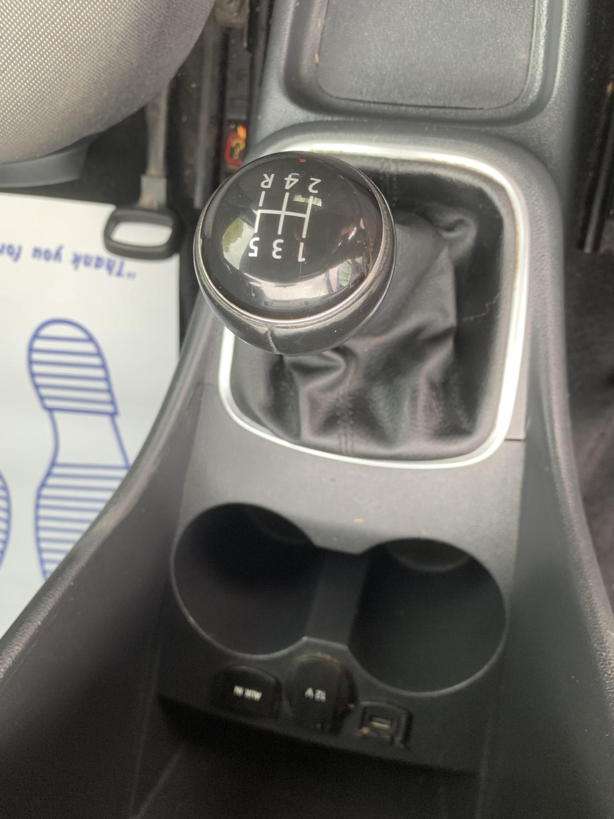 Used Volkswagen Polo 2015 for sale - 78180406: Photo 40