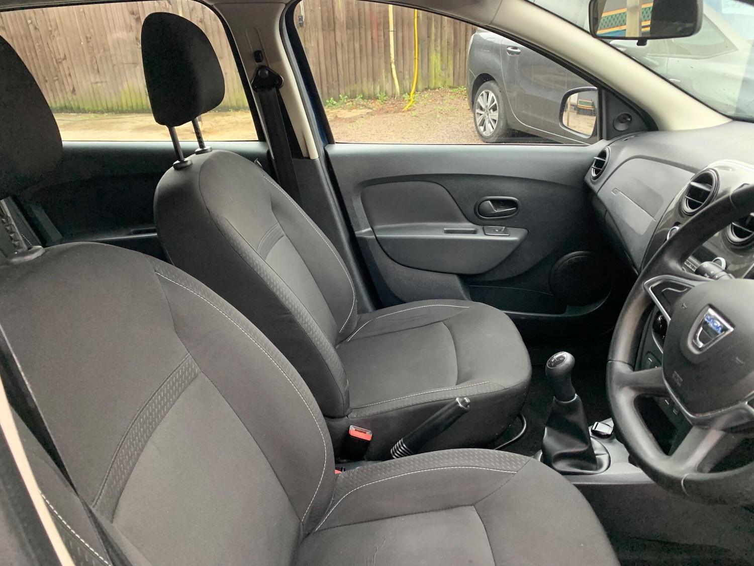 Used Dacia Logan MCV 2019 for sale - 76976175: Photo 13