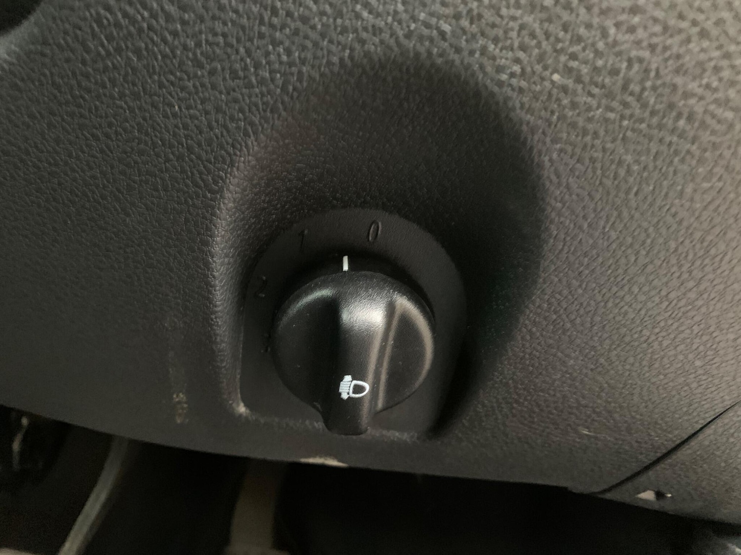 Used Dacia Logan MCV 2019 for sale - 76976175: Photo 16