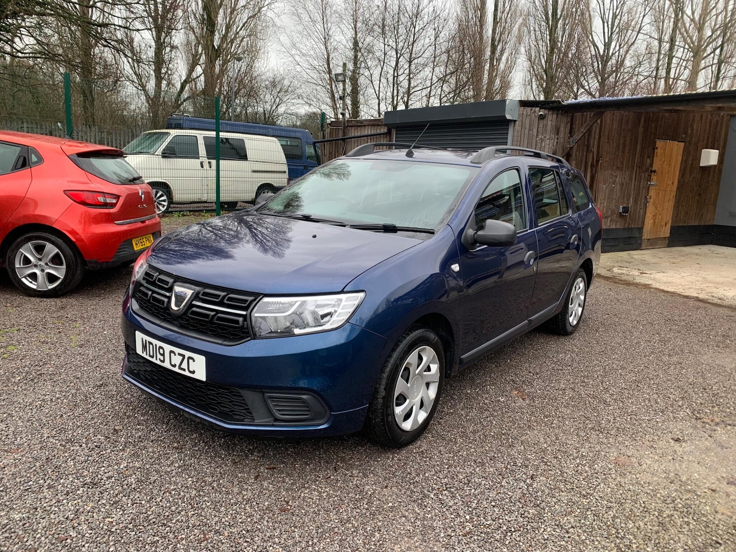 Used Dacia Logan MCV 2019 for sale - 76976175: Photo 2
