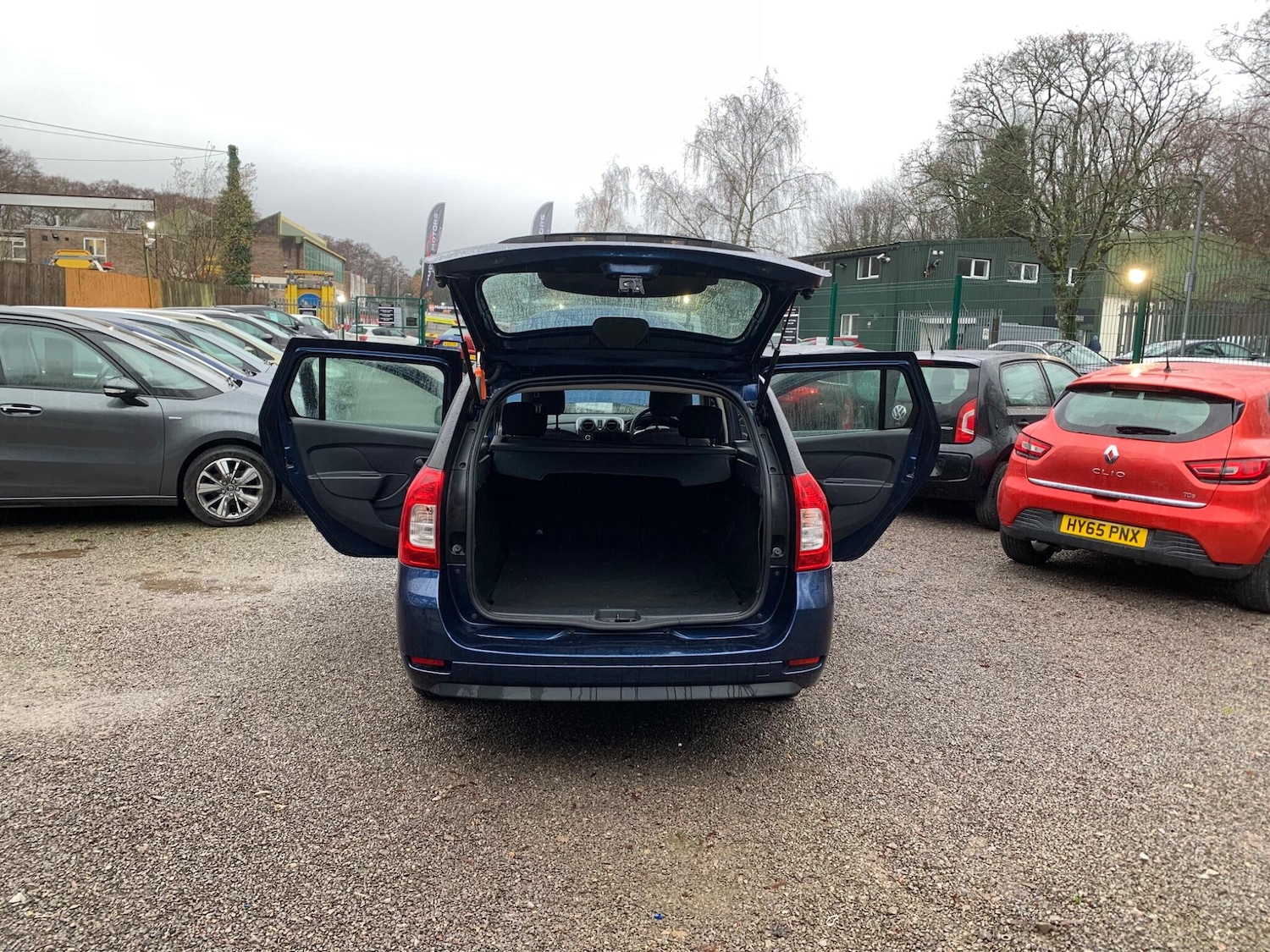 Used Dacia Logan MCV 2019 for sale - 76976175: Photo 51