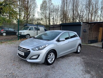 Used Hyundai i30 2013 for sale - 76671340: Photo