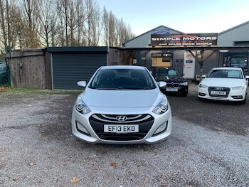 Used Hyundai i30 2013 for sale - 76671340: Photo