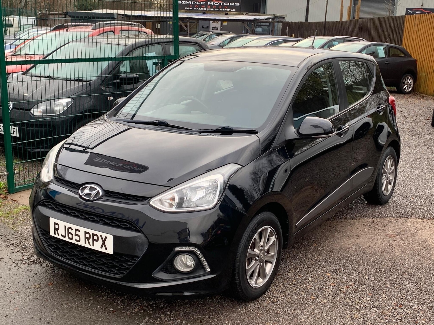 Used Hyundai i10 2015 for sale - 76839518: Photo 1