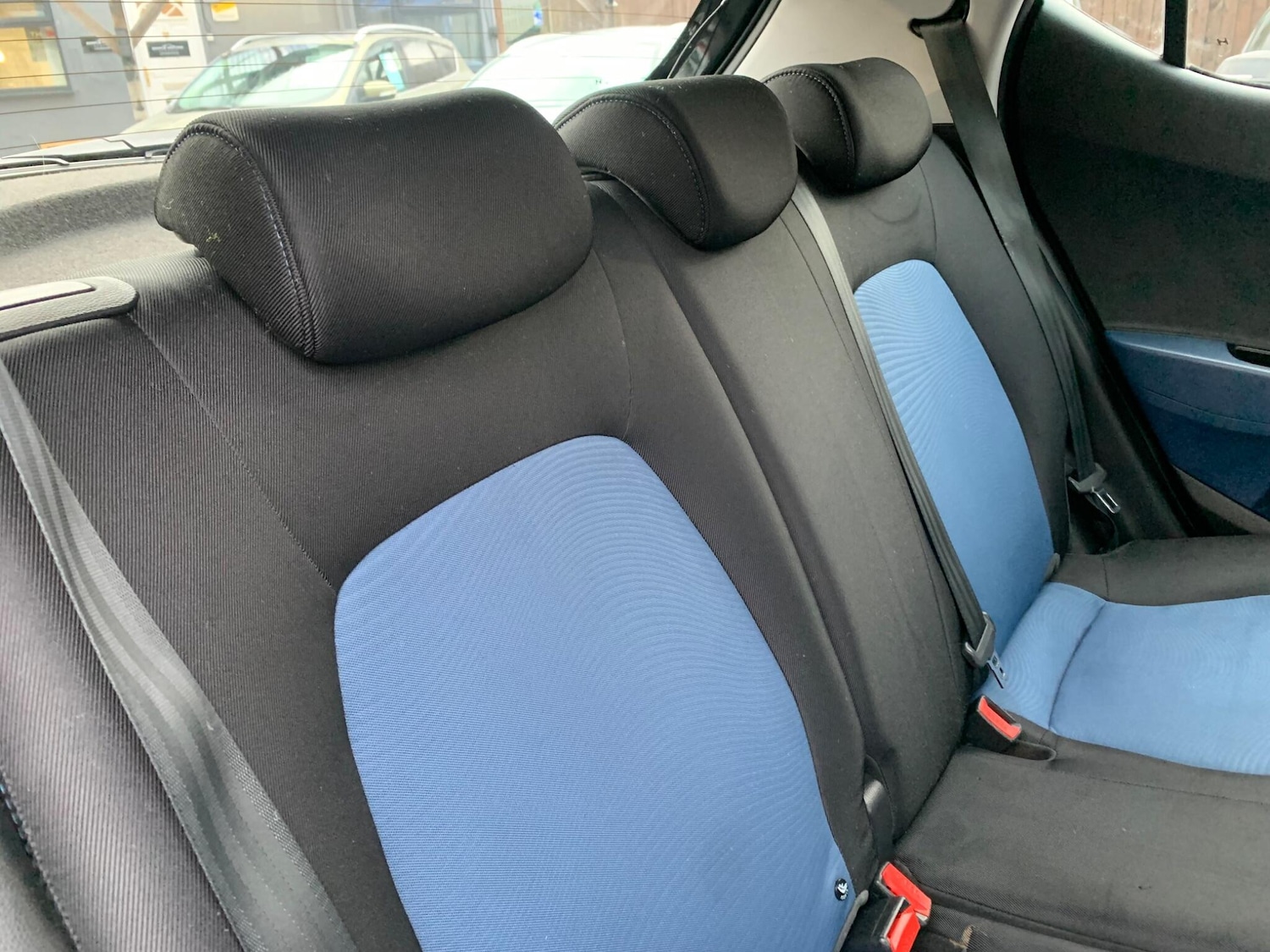 Used Hyundai i10 2015 for sale - 76839518: Photo 20