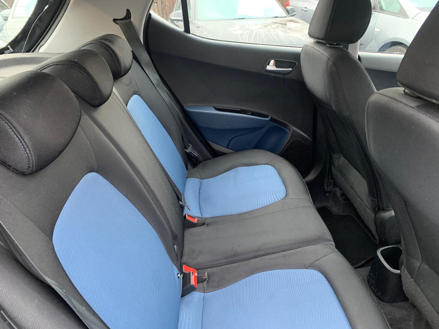 Used Hyundai i10 2015 for sale - 76839518: Photo 21