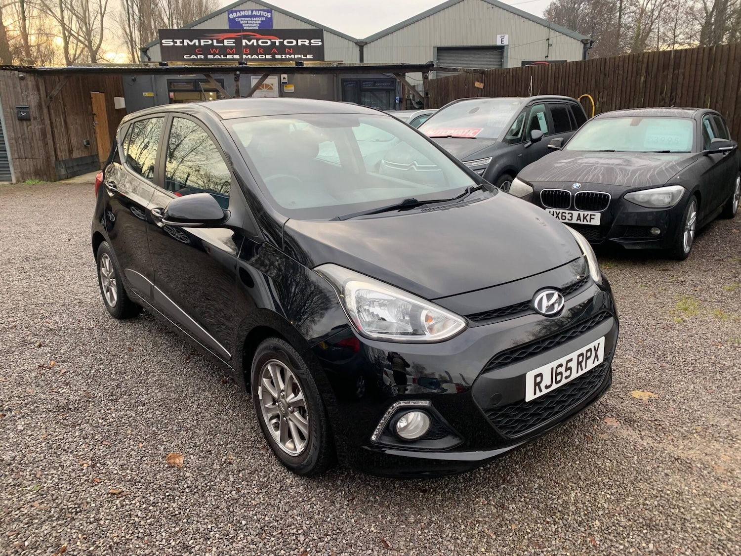 Used Hyundai i10 2015 for sale - 76839518: Photo 4
