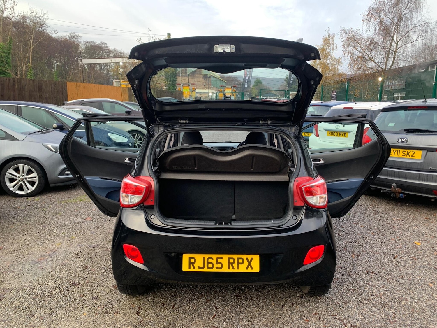 Used Hyundai i10 2015 for sale - 76839518: Photo 52