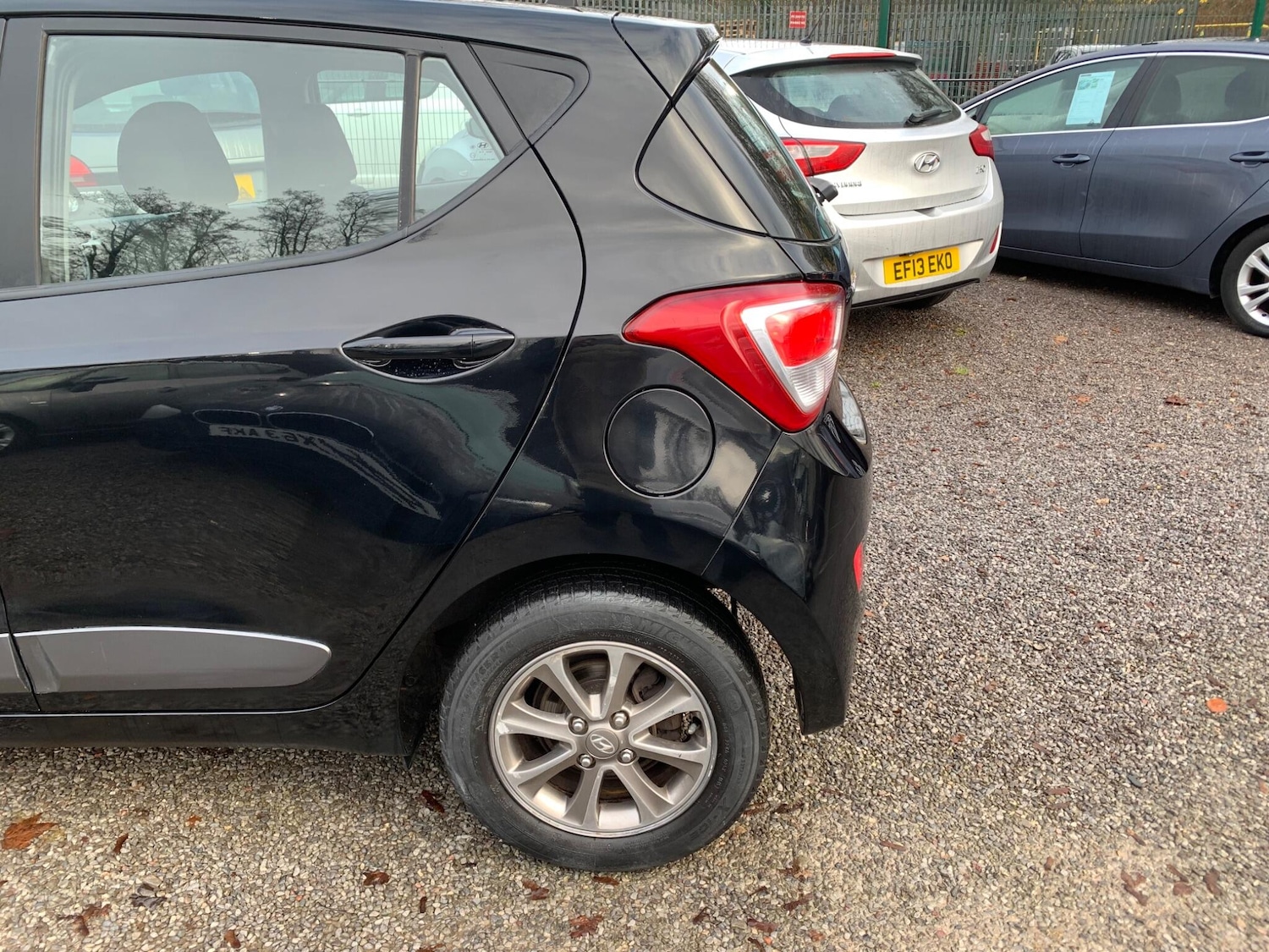 Used Hyundai i10 2015 for sale - 76839518: Photo 59