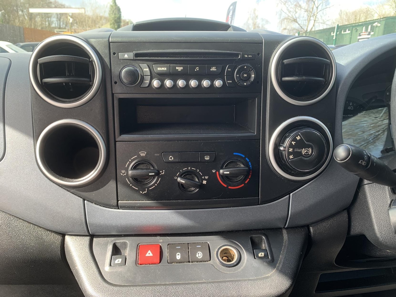 Used Peugeot Partner Tepee 2012 for sale - 77877841: Photo 33