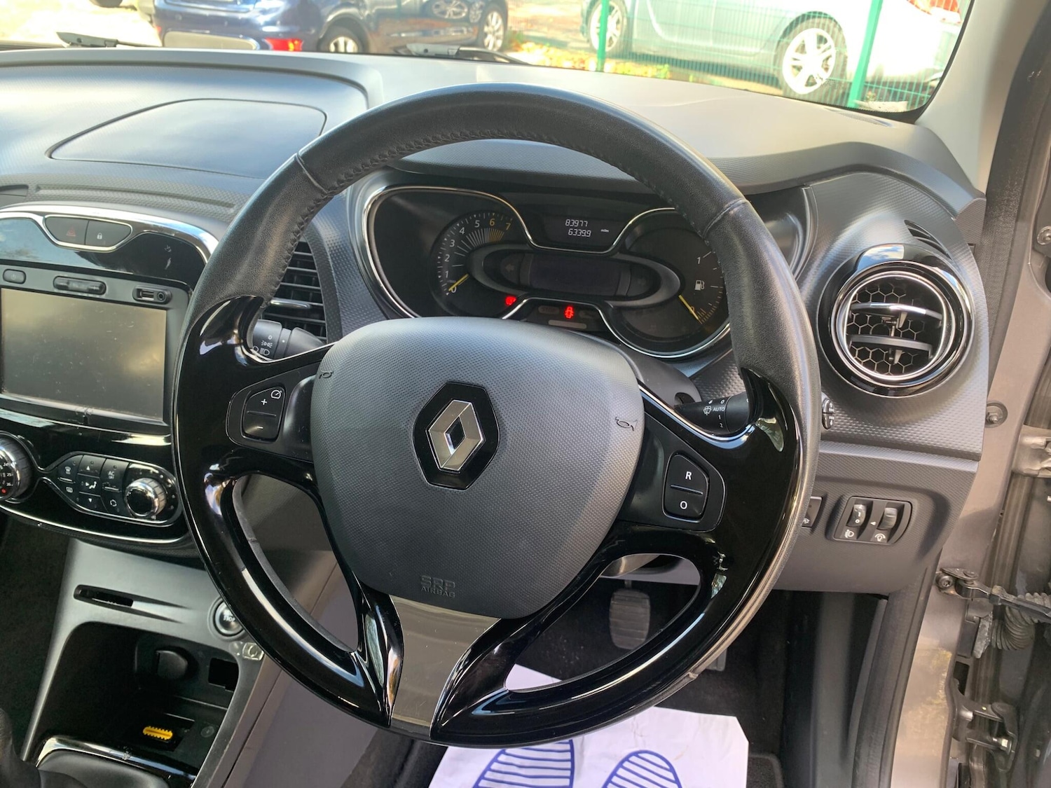 Used Renault Captur 2015 for sale - 76446826: Photo 11