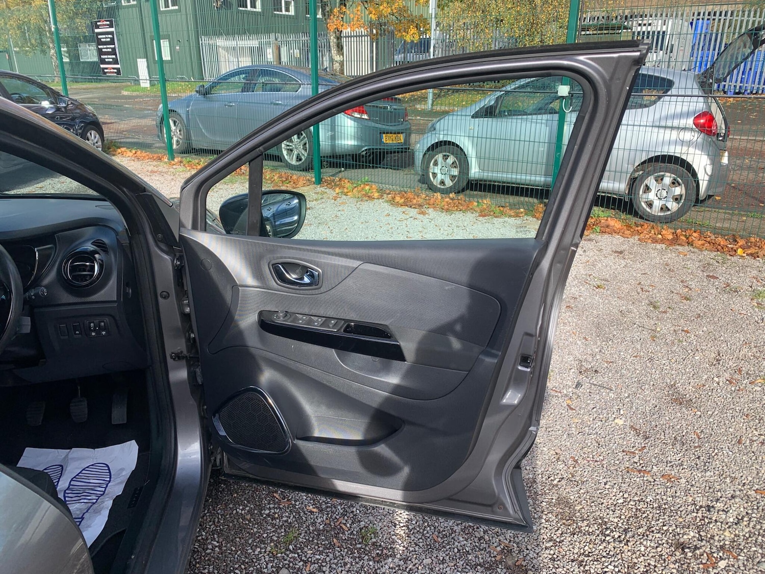 Used Renault Captur 2015 for sale - 76446826: Photo 14