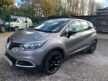 Used Renault Captur 2015 for sale - 76446826: Photo