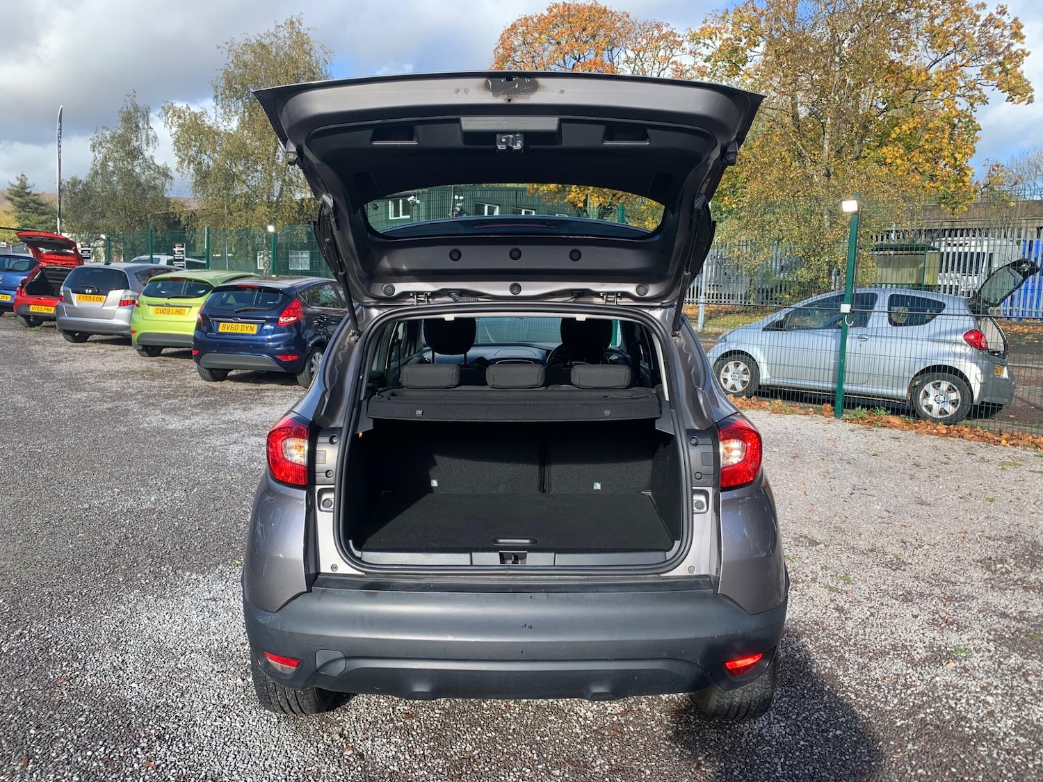 Used Renault Captur 2015 for sale - 76446826: Photo 24