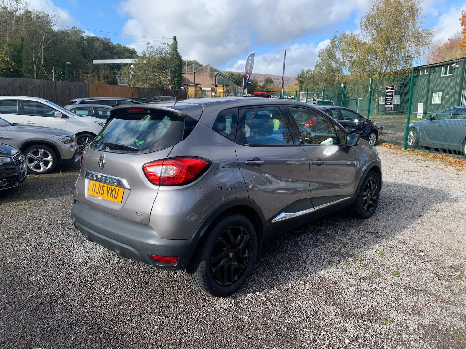 Used Renault Captur 2015 for sale - 76446826: Photo 6
