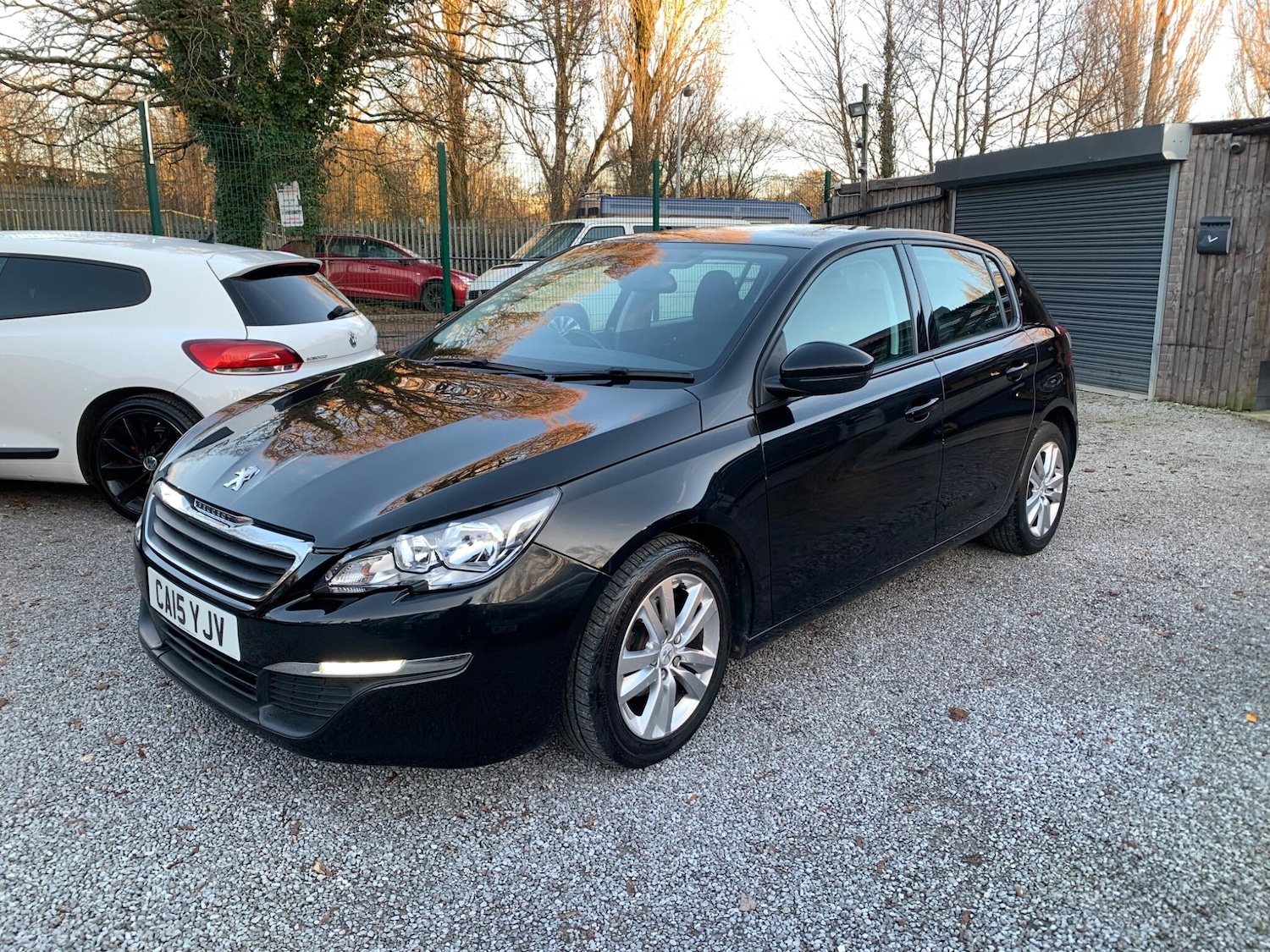 Used Peugeot 308 2015 for sale - 77049942: Photo 2