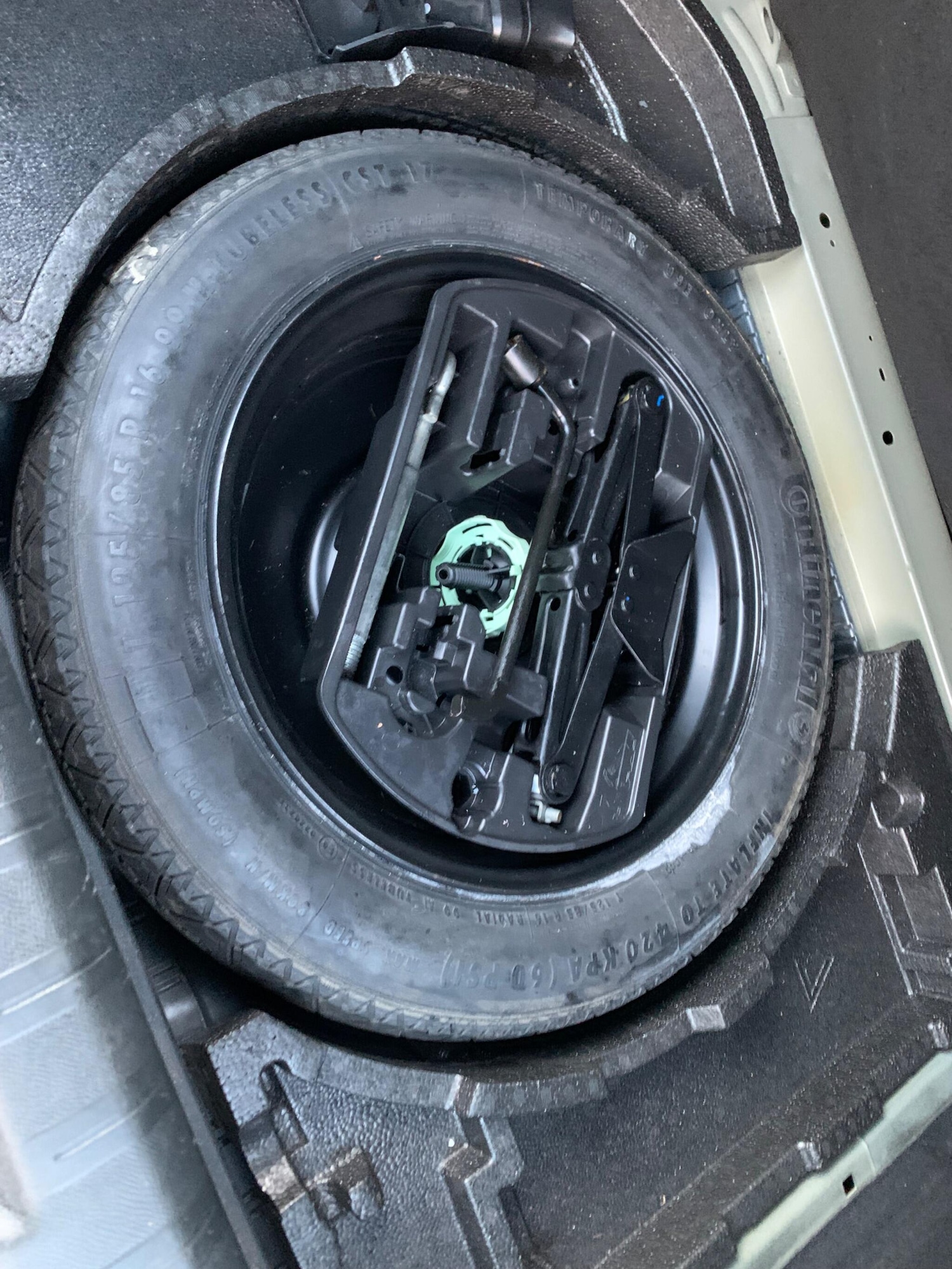 Used Peugeot 308 2015 for sale - 77049942: Photo 37