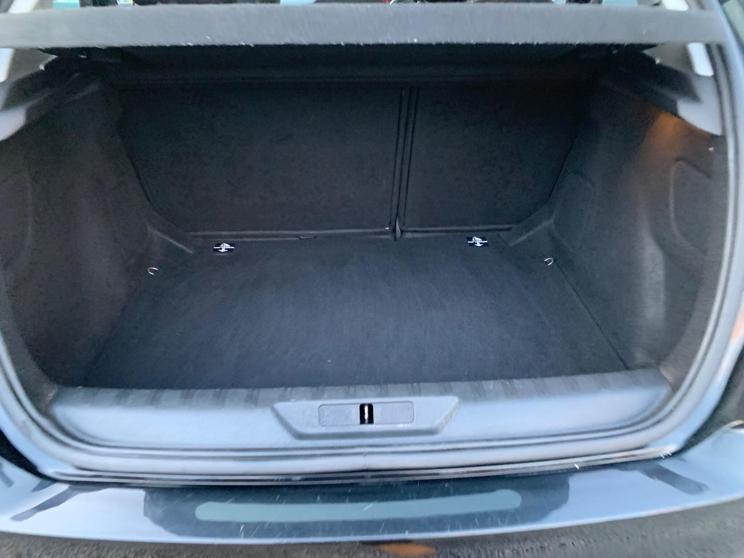 Used Peugeot 308 2015 for sale - 77049942: Photo 39