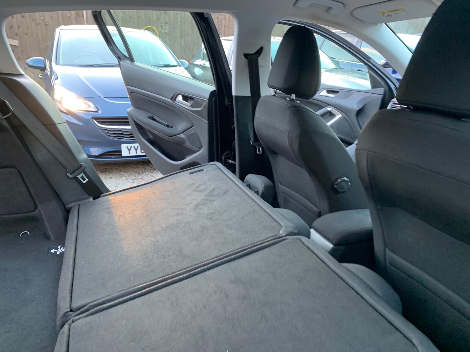 Used Peugeot 308 2015 for sale - 77049942: Photo 43