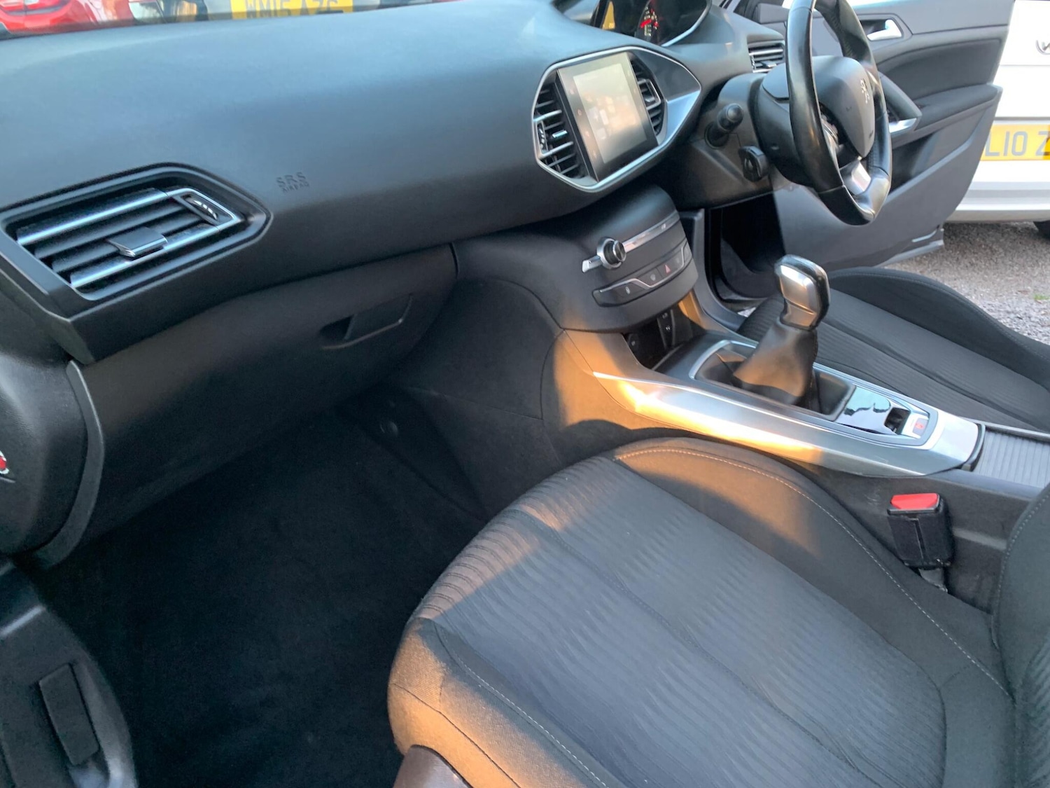 Used Peugeot 308 2015 for sale - 77049942: Photo 49