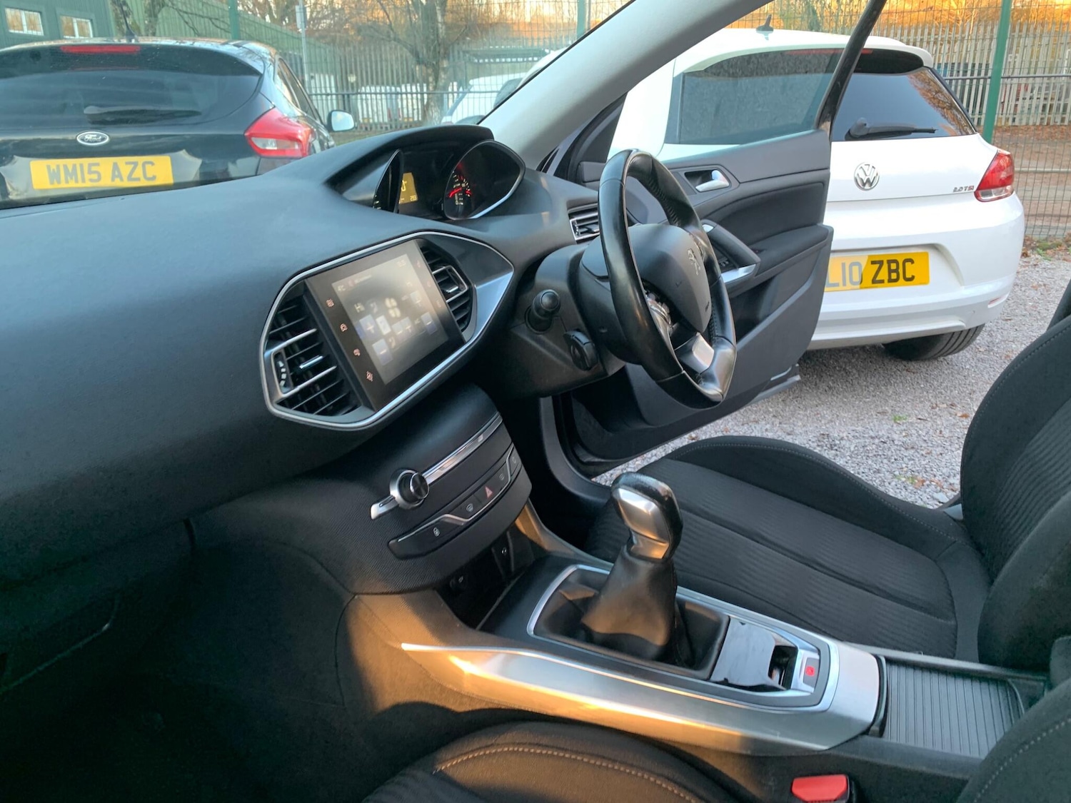 Used Peugeot 308 2015 for sale - 77049942: Photo 54