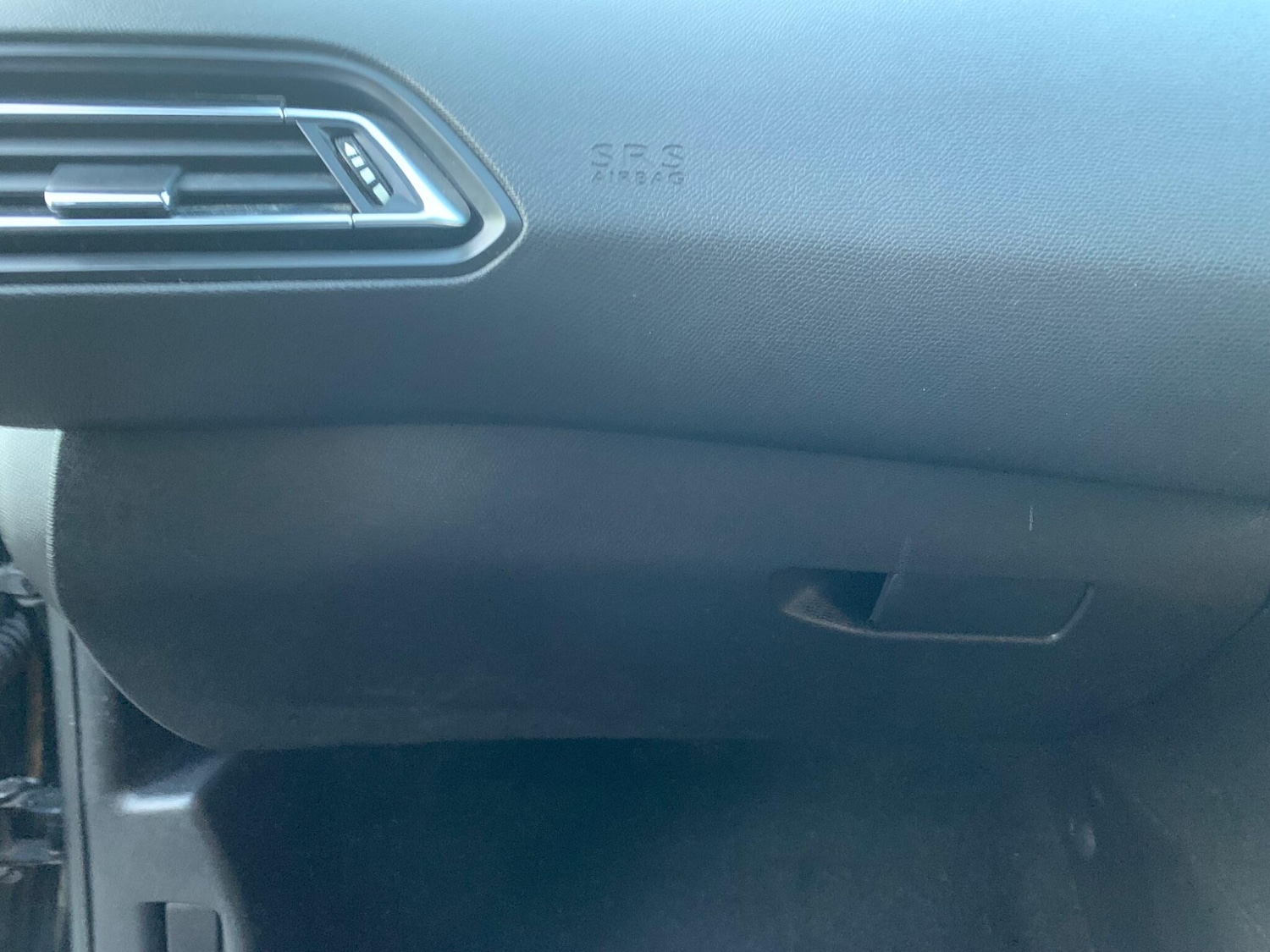 Used Peugeot 308 2015 for sale - 77049942: Photo 56