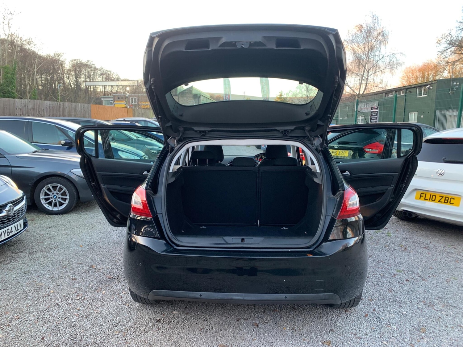 Used Peugeot 308 2015 for sale - 77049942: Photo 61