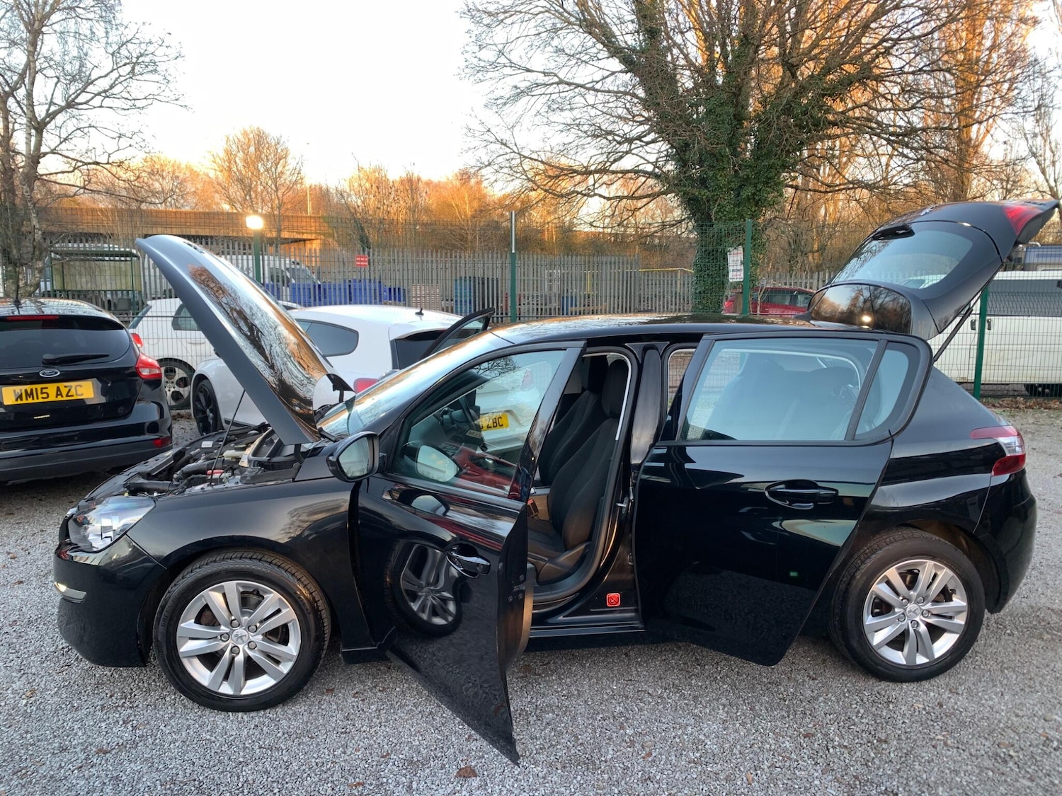 Used Peugeot 308 2015 for sale - 77049942: Photo 63