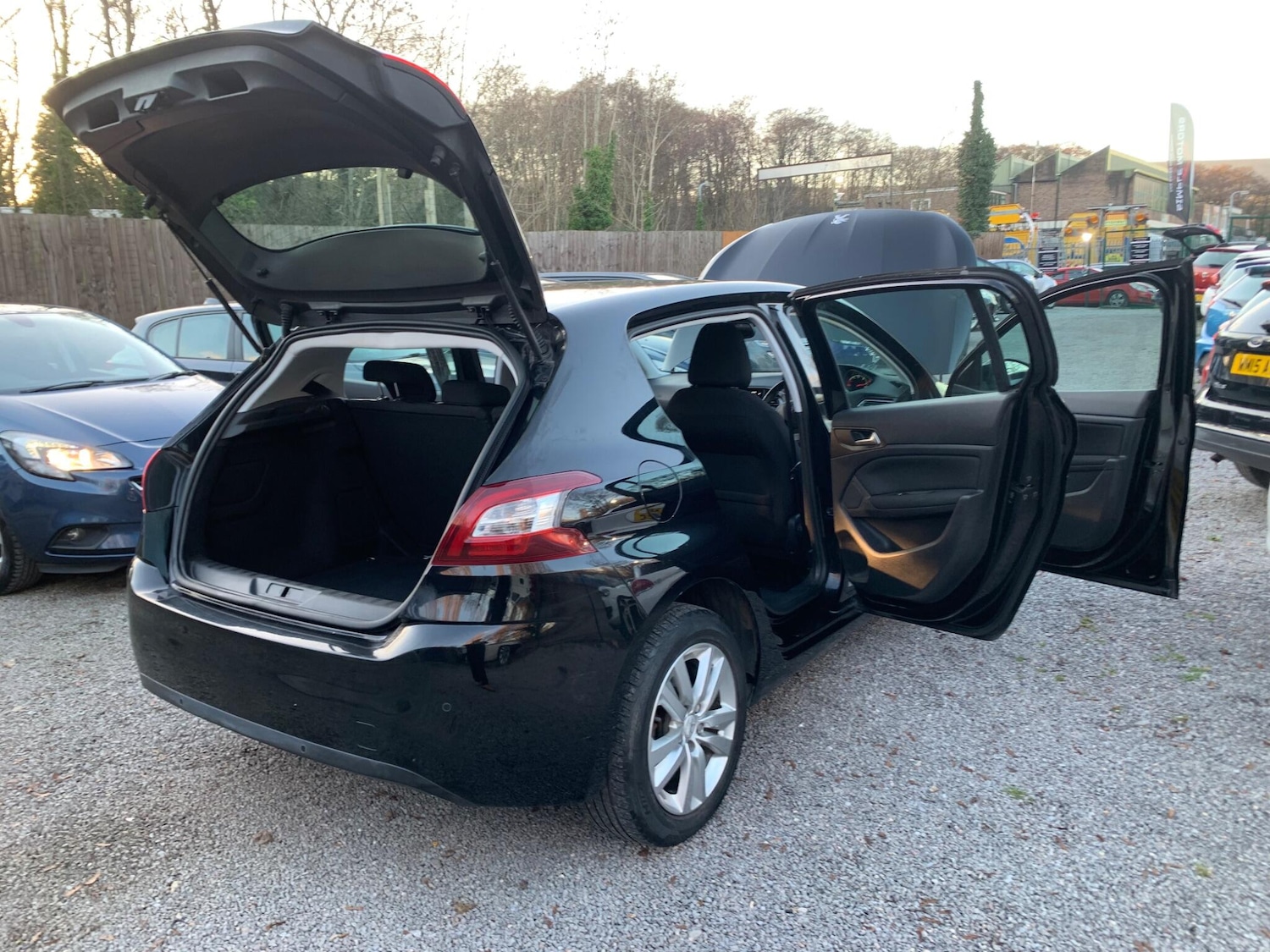 Used Peugeot 308 2015 for sale - 77049942: Photo 66