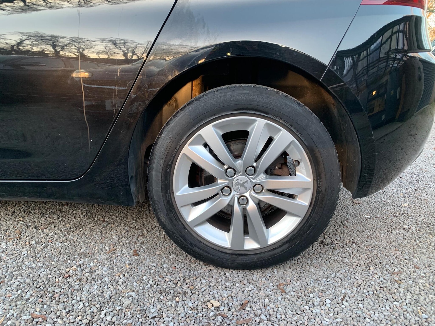 Used Peugeot 308 2015 for sale - 77049942: Photo 74