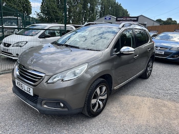 Used Peugeot 2008 2016 for sale - 79459952: Photo