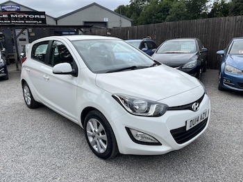 Used Hyundai i20 2014 for sale - 79344355: Photo
