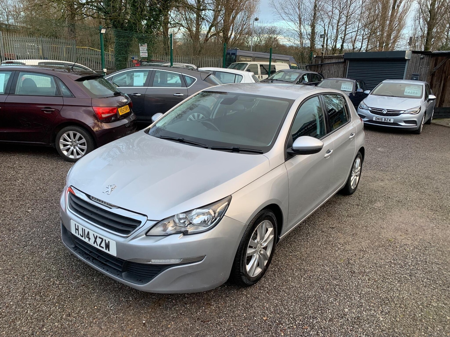 Used Peugeot 308 2014 for sale - 77395949: Photo 11