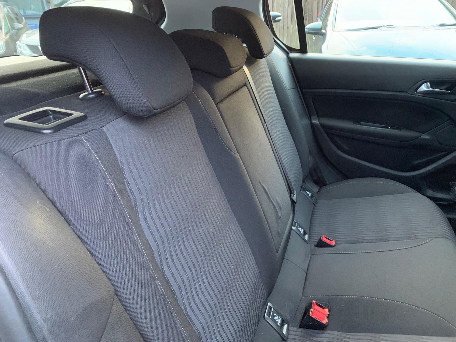 Used Peugeot 308 2014 for sale - 77395949: Photo 20