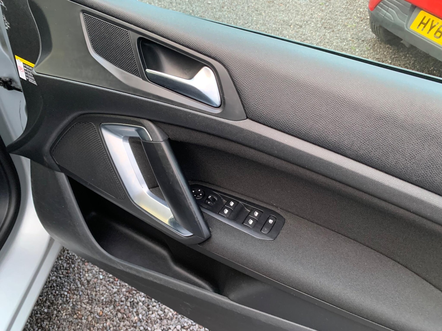 Used Peugeot 308 2014 for sale - 77395949: Photo 21