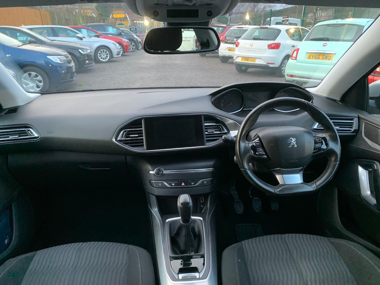 Used Peugeot 308 2014 for sale - 77395949: Photo 36