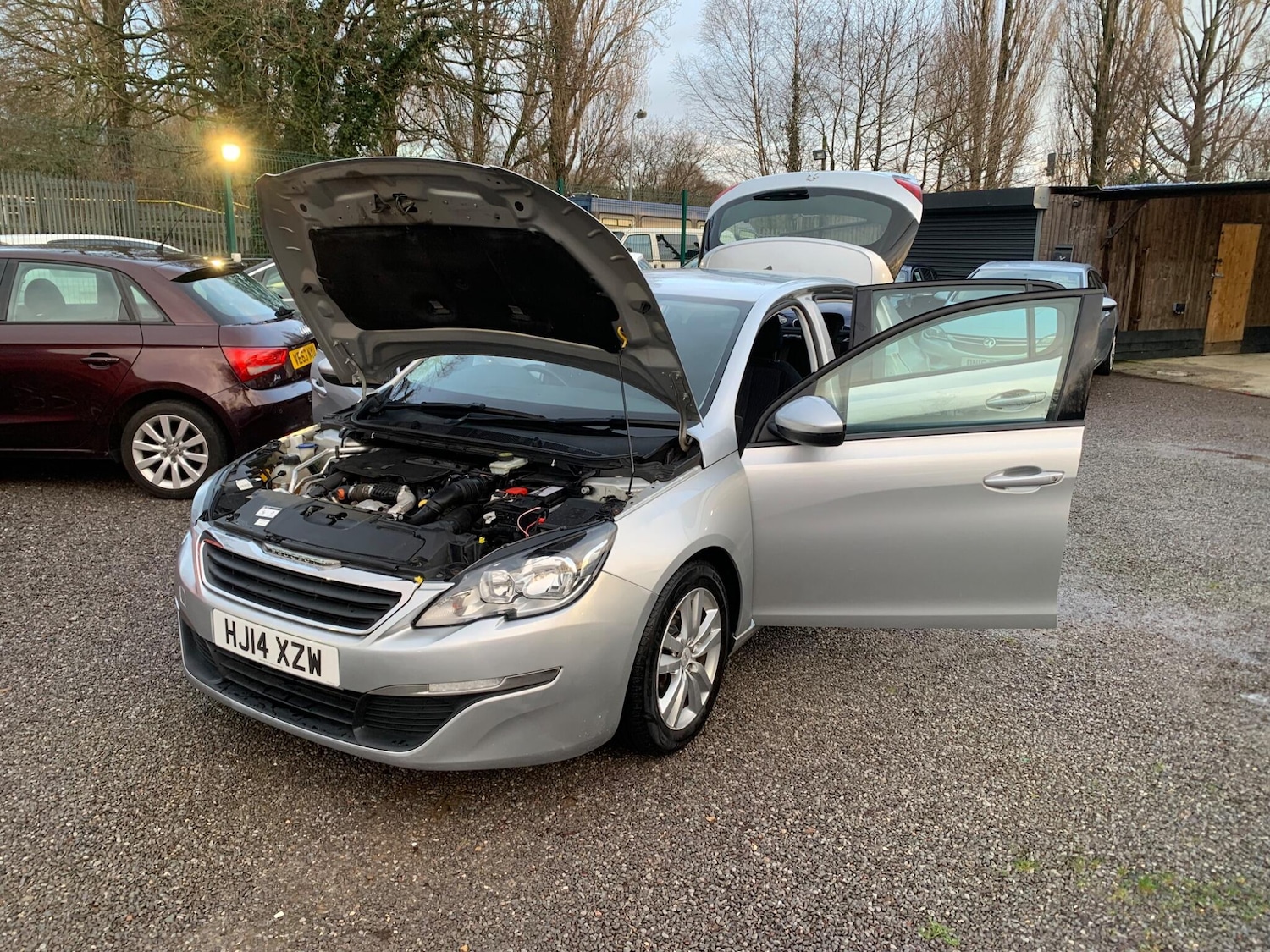 Used Peugeot 308 2014 for sale - 77395949: Photo 47