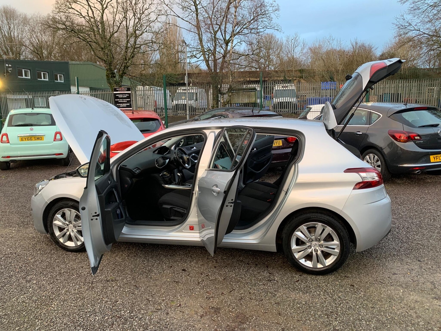 Used Peugeot 308 2014 for sale - 77395949: Photo 52